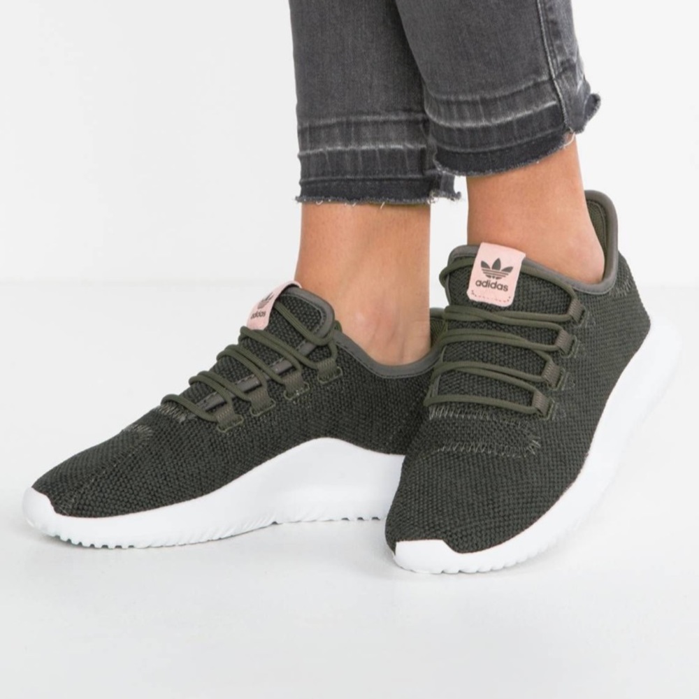 Adidas tubular shadow